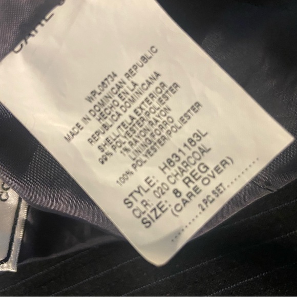 Boys Charcoal Grey Pinstripe Suit Size 8 - Picture 3 of 3